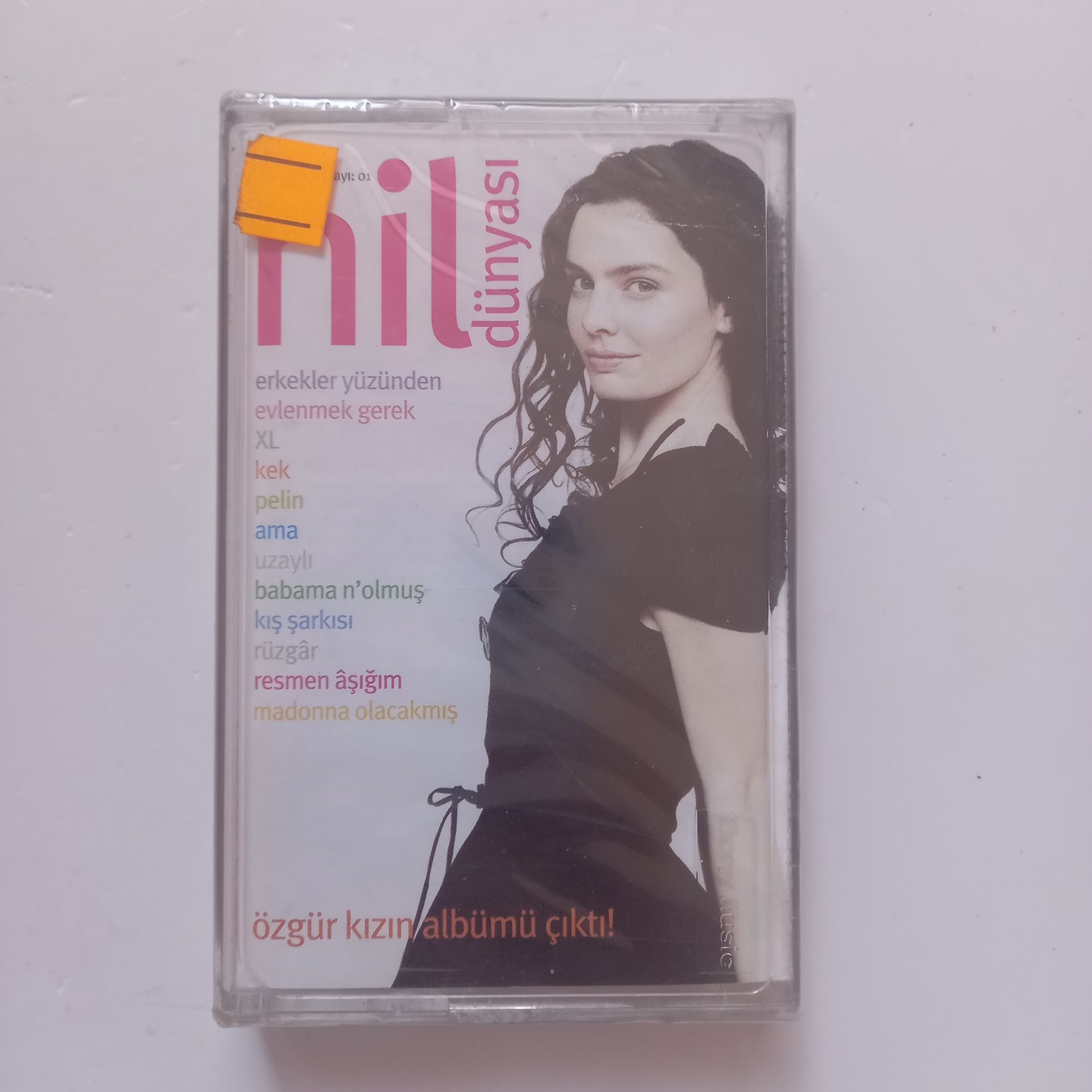 NİL KARAİBRAHİMGİL - NİL DÜNYASI - KASET SIFIR