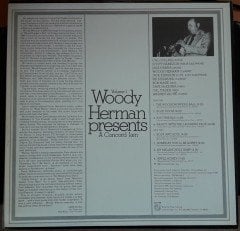 WOODY HERMAN PRESENTS CAL COLLINS,SCOTT HAMILTON,JAKE HANNA,DICK JOHNSON... (1981) - 2.EL PLAK