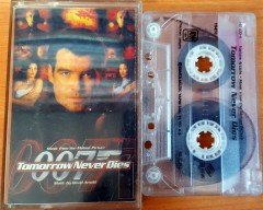TOMORROW NEVER DIES SOUNDTRACK / JAMES BOND 007 / MUSIC BY DAVID ARNOLD (1997) RAKS KASET 2.EL