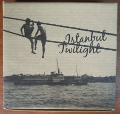 ISTANBUL TWILIGHT - ÇEŞİTLİ SANATÇILAR - 2CD + BOOKLET BOX 2.EL