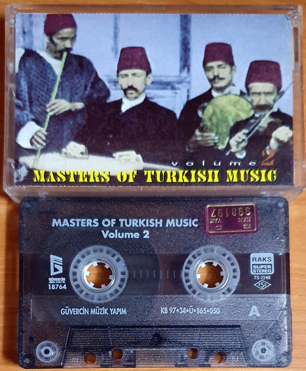 MASTERS OF TURKISH MUSIC VOLUME 2 / SAFİYE AYLA, TANBURİ CEMİL BEY, HAMİYET YÜCESES, HAFIZ KEMAL, ŞÜKRÜ TUNAR (1997) - KASET 2.EL
