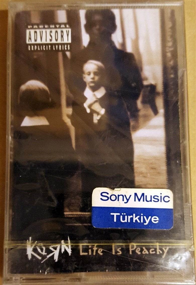 KORN - LIFE IS PEACHY CASSETTE MADE IN HOLLAND ''NEW''