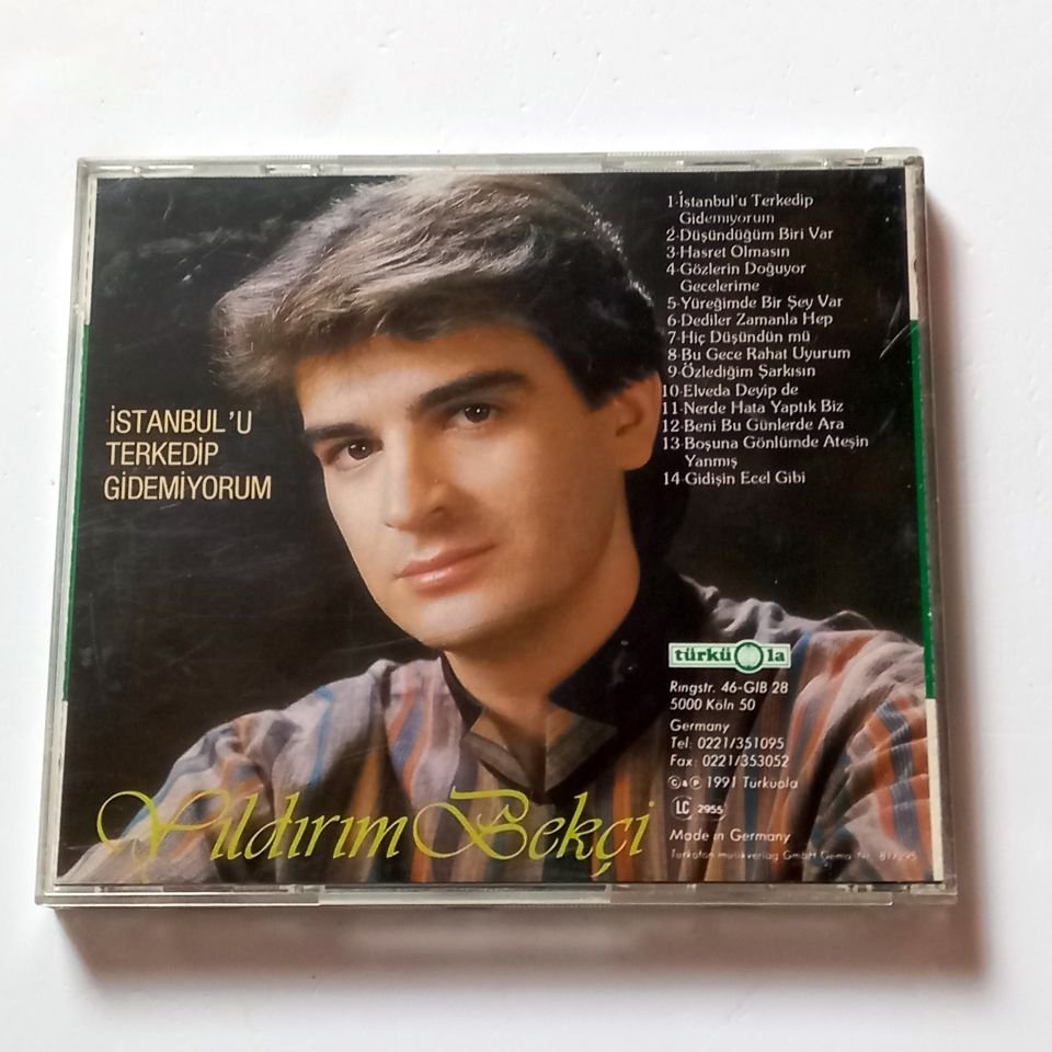 YILDIRIM BEKÇİ - İSTANBUL\' TERKEDİP GİDEMİYORUM - CD TÜRKÜOLA 2.EL