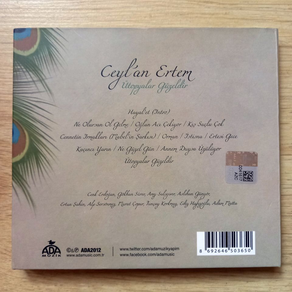 CEYLAN ERTEM – ÜTOPYALAR GÜZELDiR (2012) - CD 2.EL