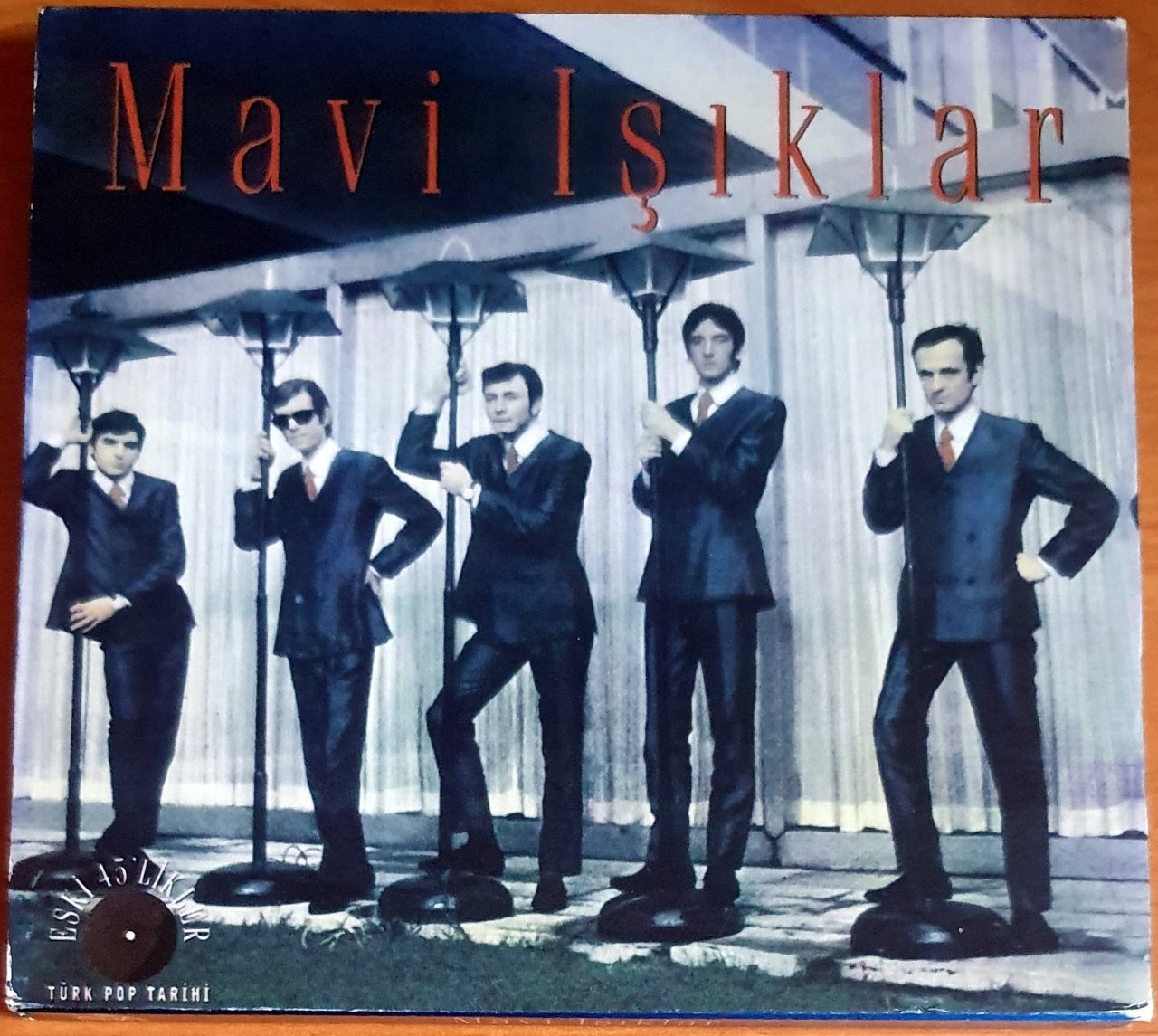 MAVİ IŞIKLAR - MAVİ IŞIKLAR (2002) - CD ADA MÜZİK 2.EL
