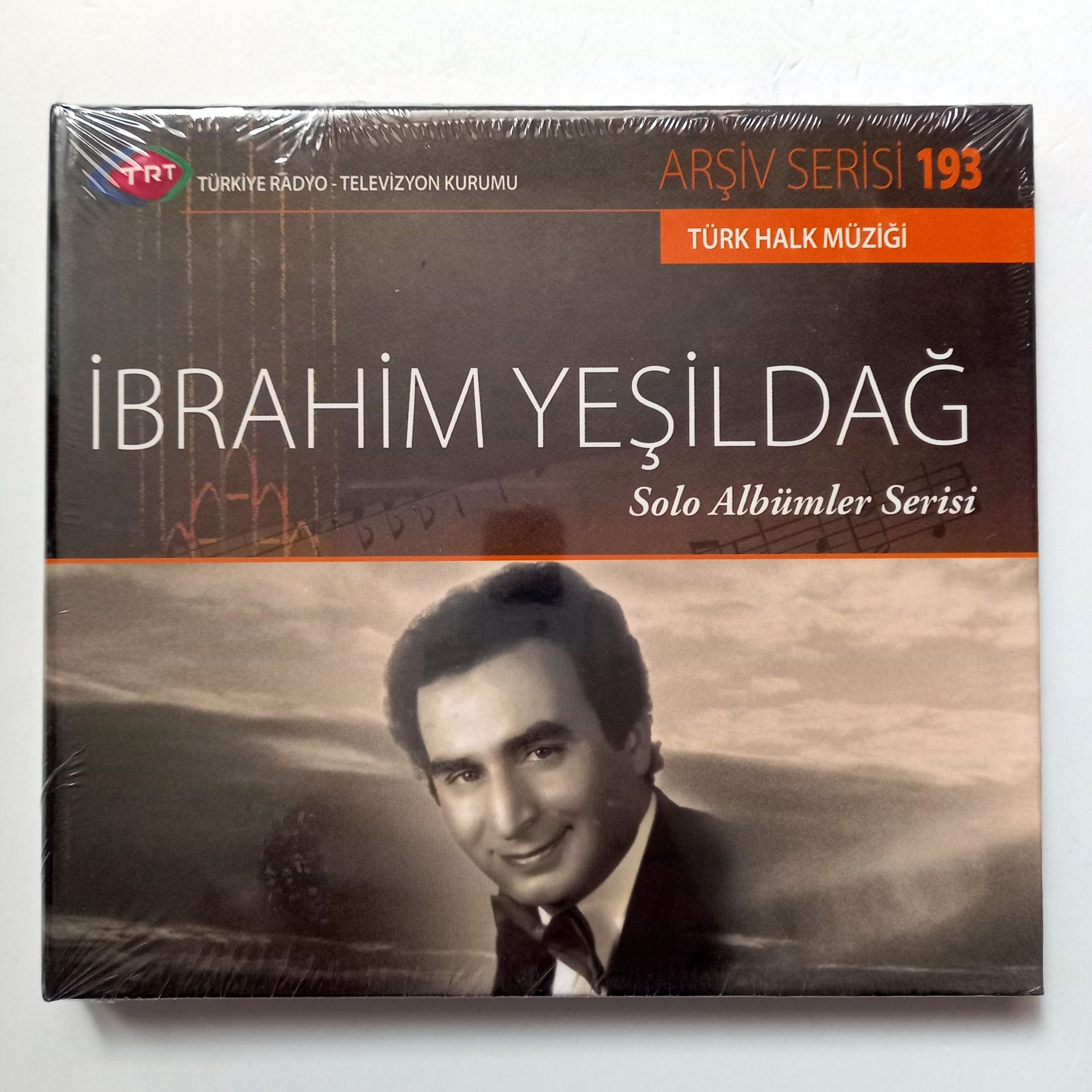 İBRAHİM YEŞİLDAĞ / TÜRK HALK MÜZİĞİ / TRT ARŞİV SERİSİ 193 - CD SIFIR
