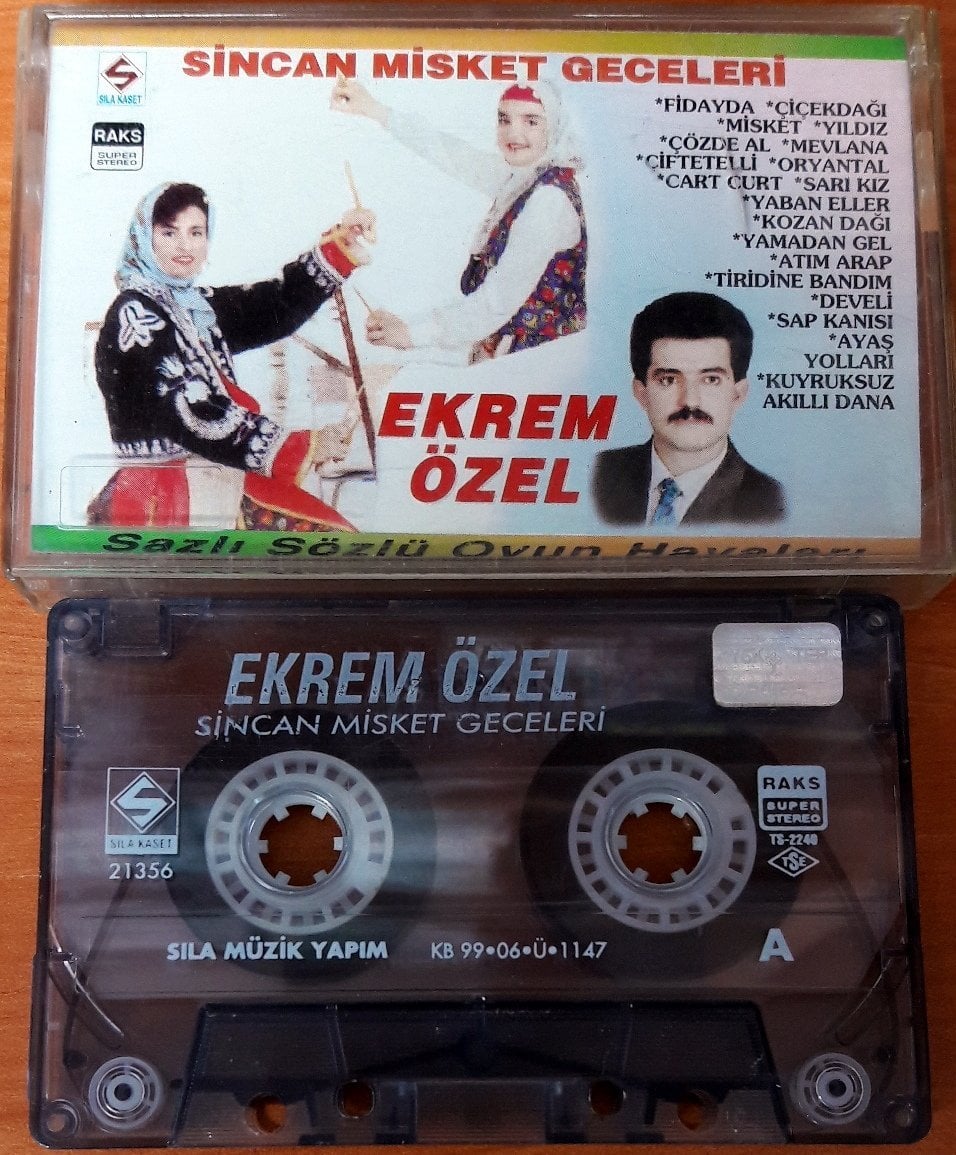 EKREM ÖZEL - SİNCAN MİSKET GECELERİ KASET 2.EL