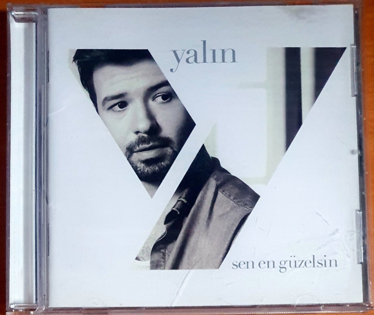 YALIN - SEN EN GÜZELSİN (2012) - CD 2.EL