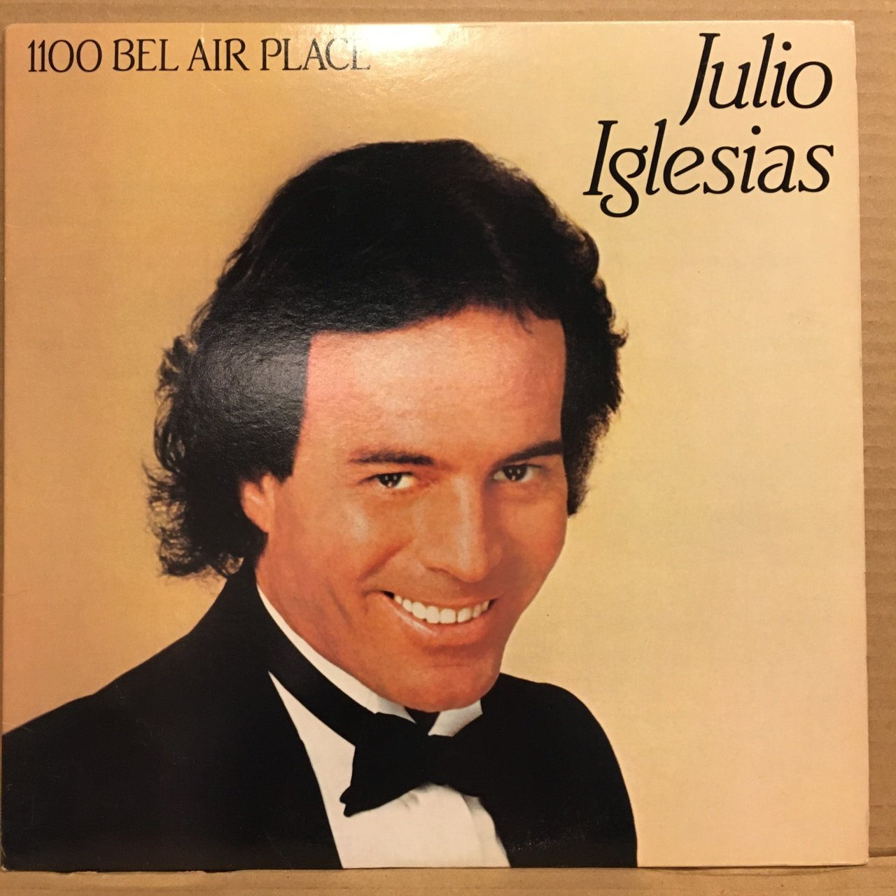 JULIO IGLESIAS - 1100 BEL AIR PLACE (1984) 2.EL PLAK