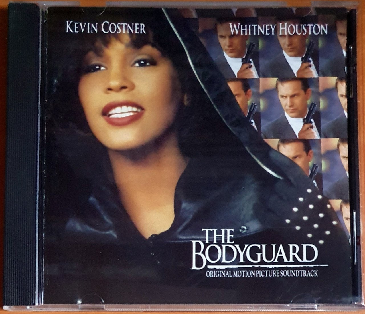THE BODYGUARD SOUNDTRACK / WHITNEY HOUSTON, KENNY G, LISA STANSFIELD, JOE COCKER (1992) - CD 2.EL