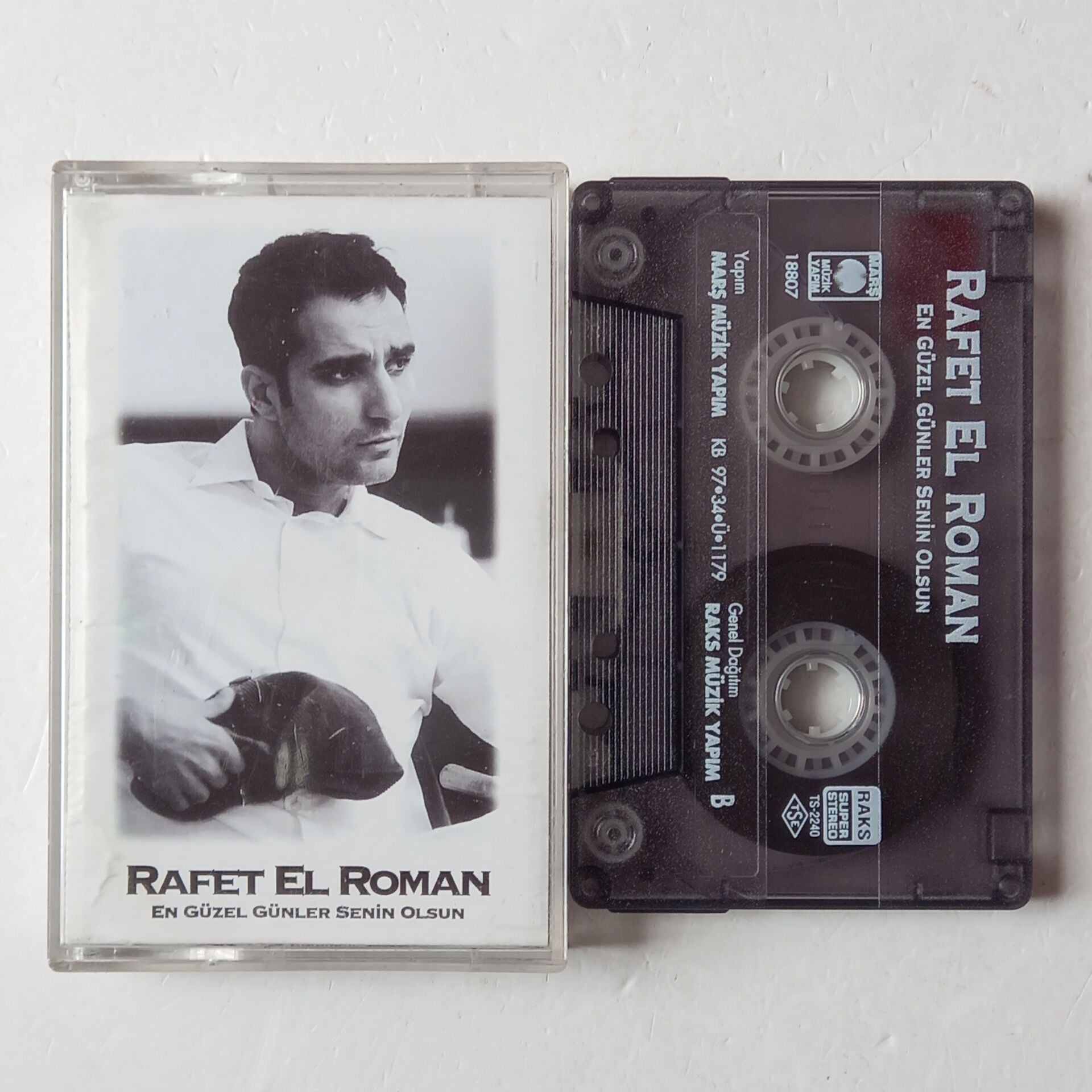 RAFET EL ROMAN - EN GÜZEL GÜNLER SENİN OLSUN (1997) - KASET 2.EL