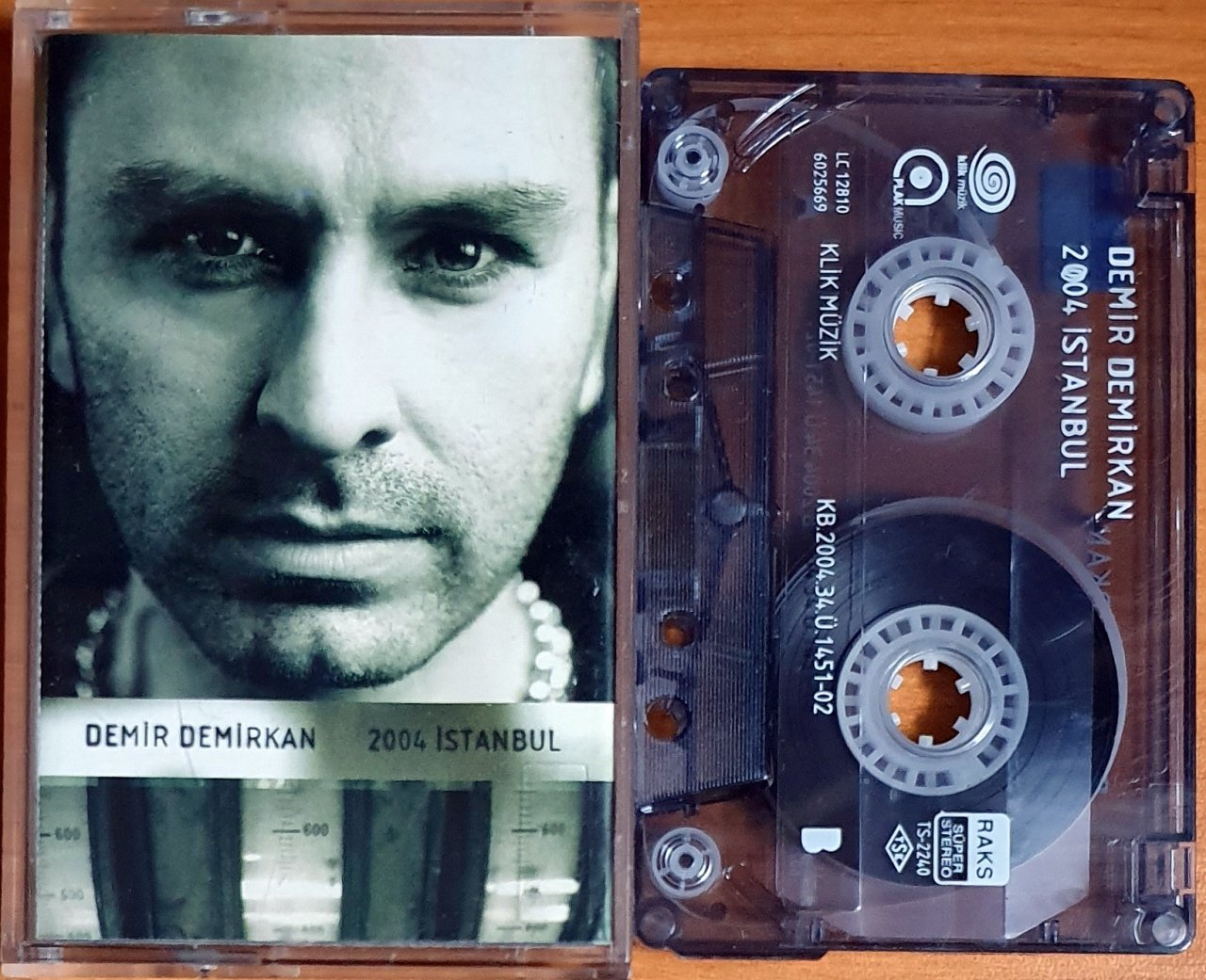 DEMİR DEMİRKAN - 2004 İSTANBUL (2004) - KASET KLİK MÜZİK 2.EL