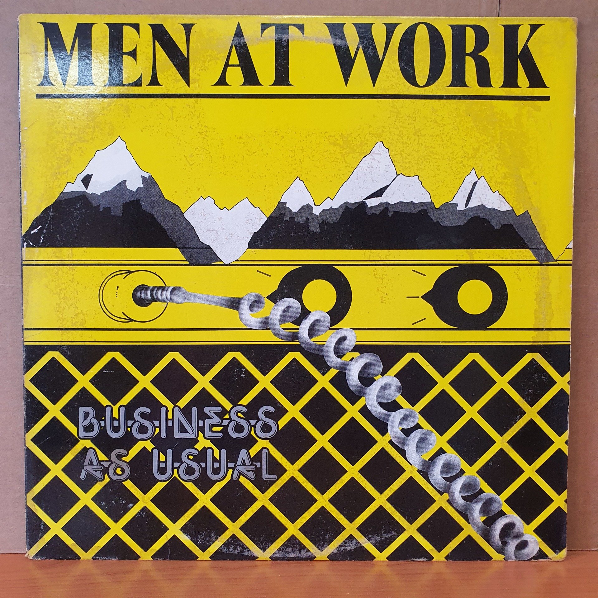 MEN AT WORK - BUSINESS AS USUAL (1982) - LP 2.EL PLAK