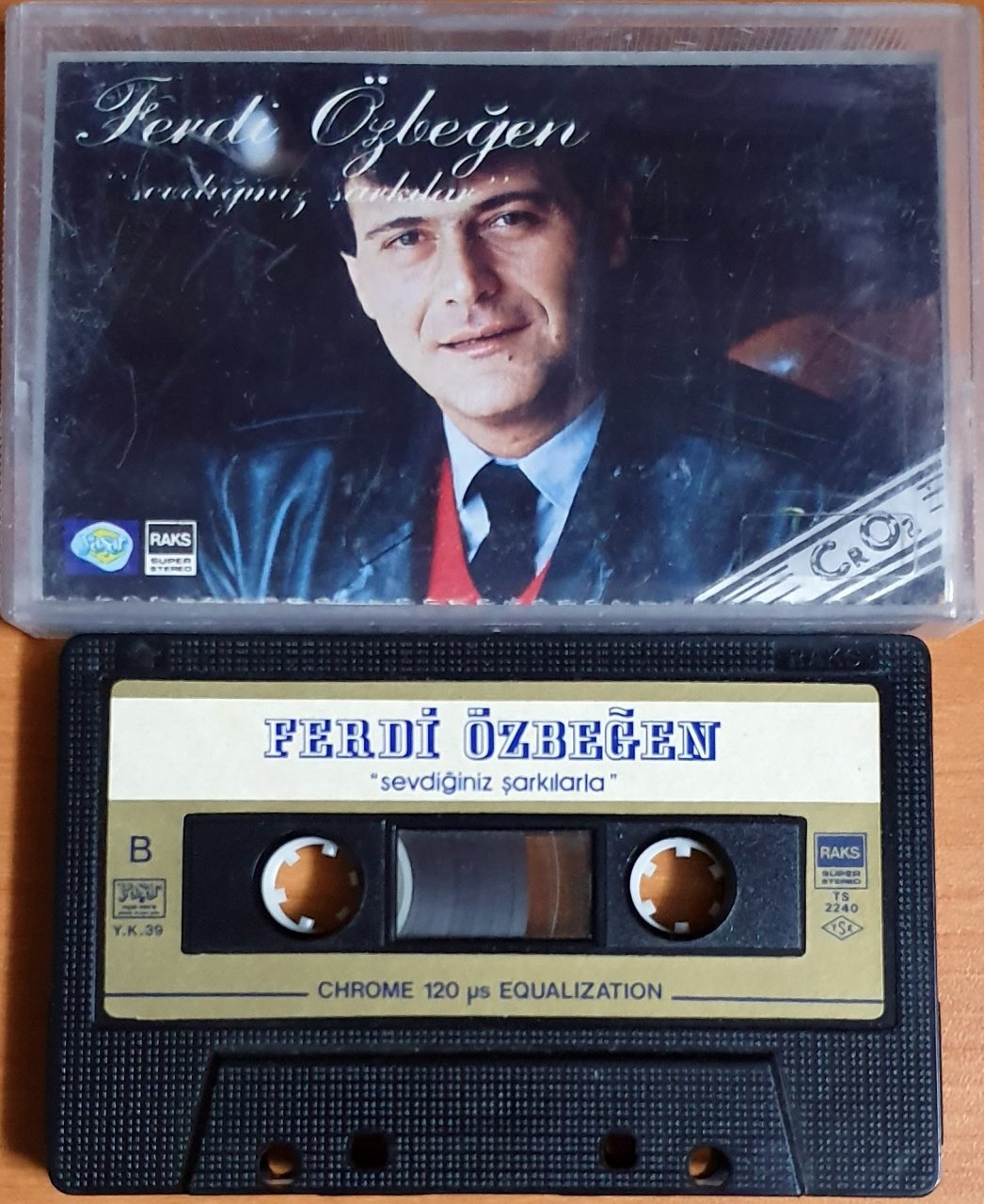 FERDİ ÖZBEĞEN - SEVDİĞİNİZ ŞARKILAR - KASET YAŞAR 2.EL