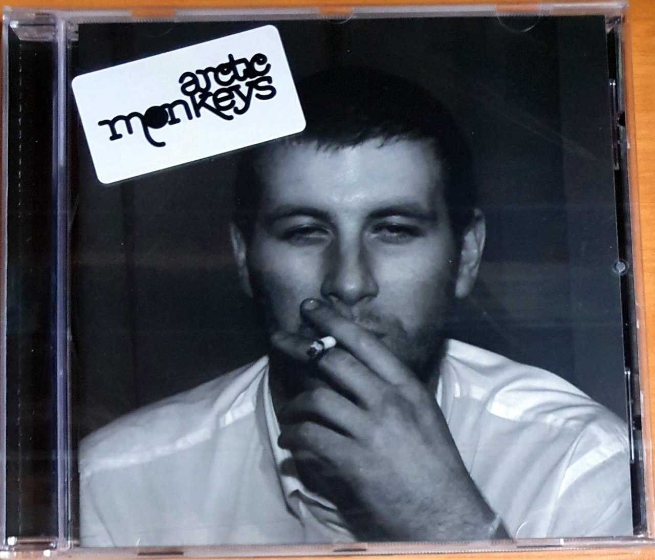 ARCTIC MONKEYS - WHATEVER PEOPLE SAY I AM, THAT'S WHAT I'M NOT (2006) - CD DOMINO SIFIR