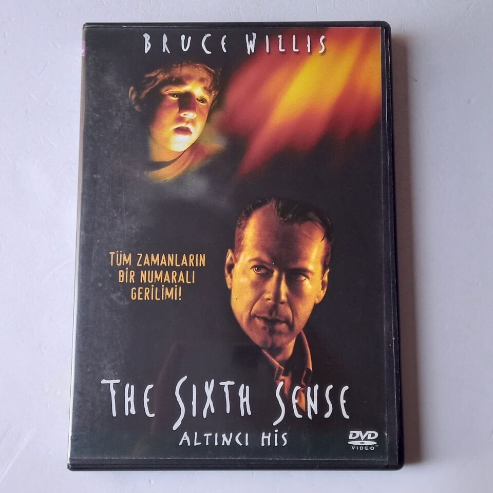 THE SIXTH SENSE / ALTINCI HİS - BRUCE WILLIS - DVD 2.EL