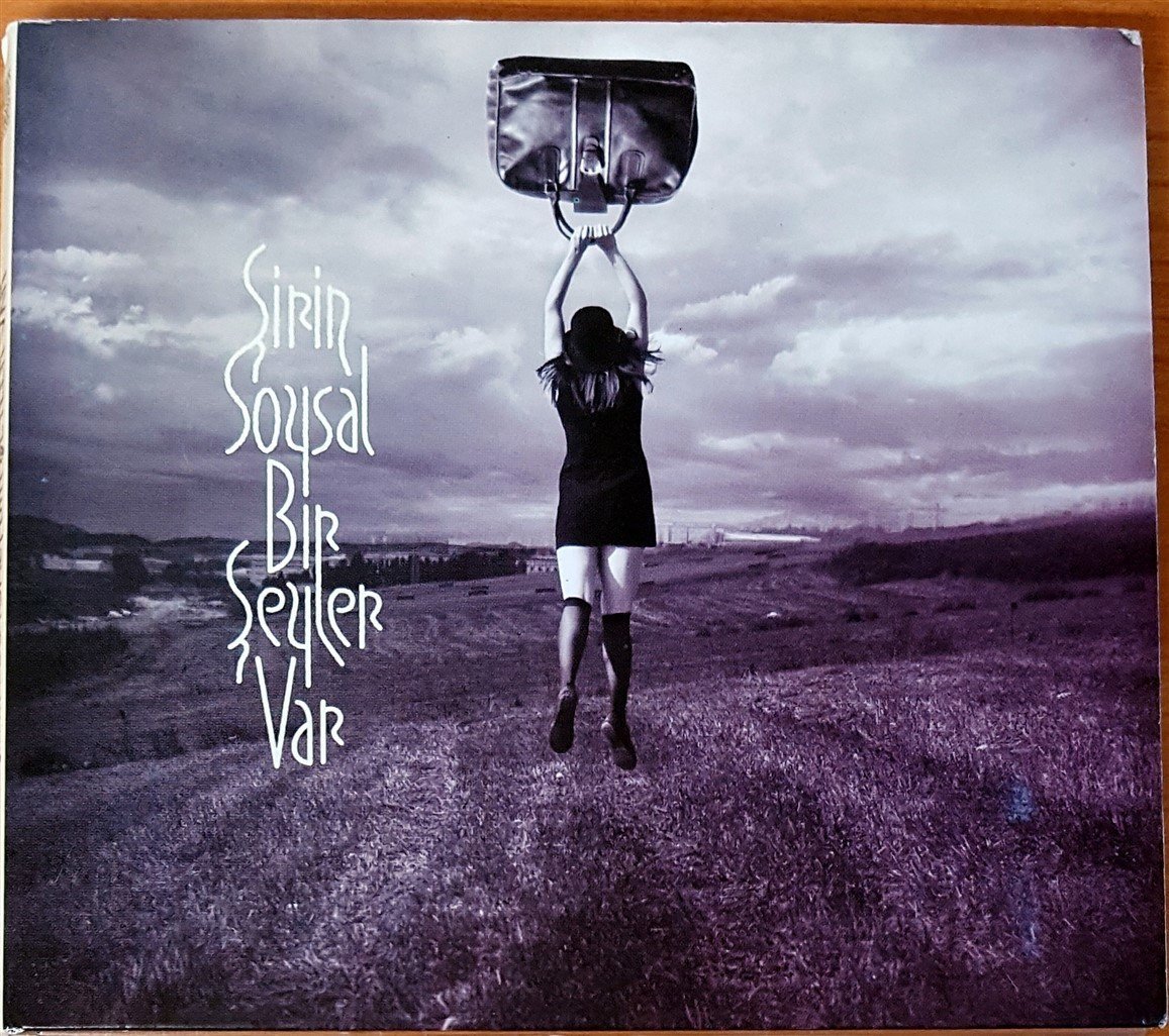 ŞİRİN SOYSAL - BİR ŞEYLER VAR (2011) - CD 2.EL