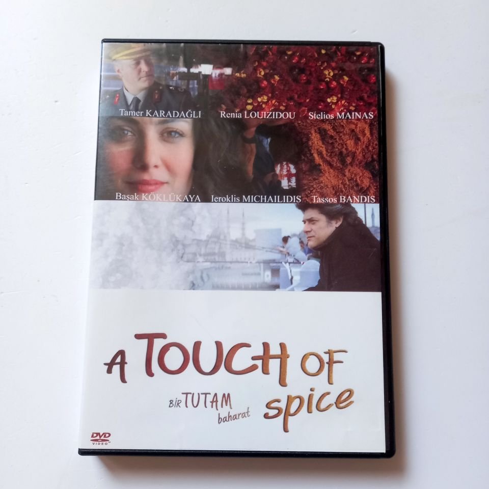 A TOUCH OF SPICE - BİR TUTAM BAHARAT - GEORGE CORRAFACE, IEROKLIS MICHAILIDIS, TAMER KARADAĞLI, BAŞAK KÖKLÜKAYA, YÖN.: TASSOS BOULMETIS - DVD 2.EL