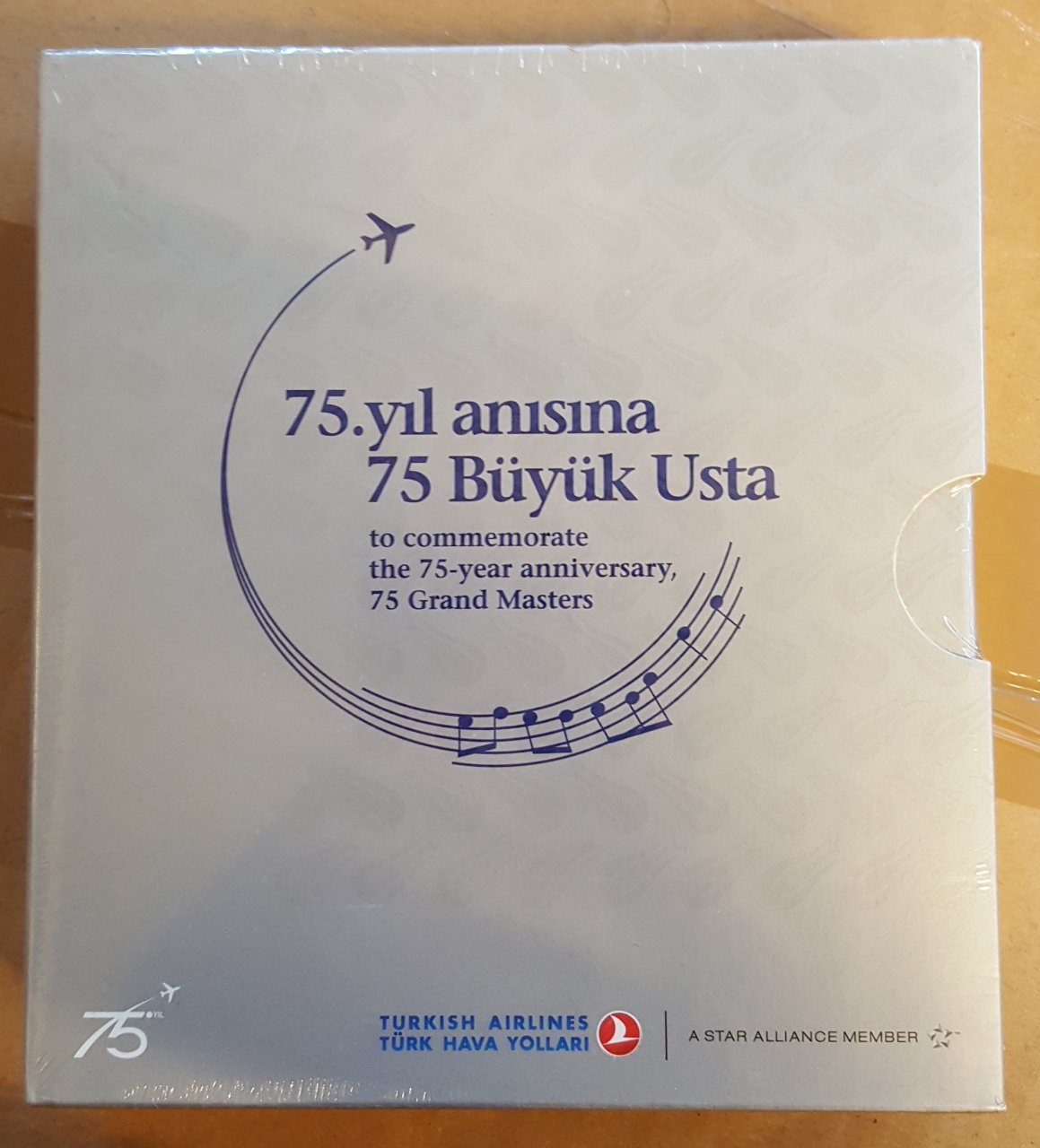 THY 75. YIL ANISINA 75 BÜYÜK USTA - 2009 - 5CD YAPI KREDİ SIFIR
