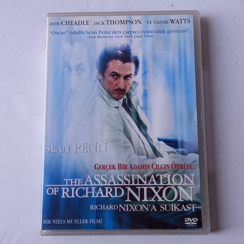 THE ASSASSINATION OF RICHARD NIXON - RICHARD NIXON\'A SUİKAST - DVD 2.EL