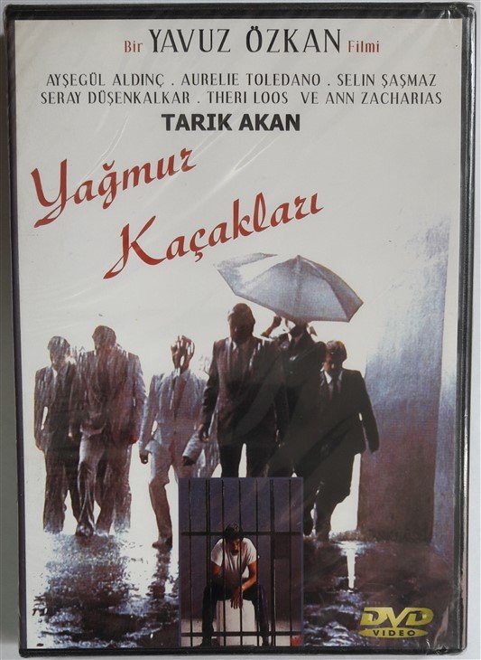 YAĞMUR KAÇAKLARI - TARIK AKAN - AYŞEGÜL ALDİNÇ - SERAY DÜŞENKALKAR - YAVUZ ÖZKAN - DVD SIFIR