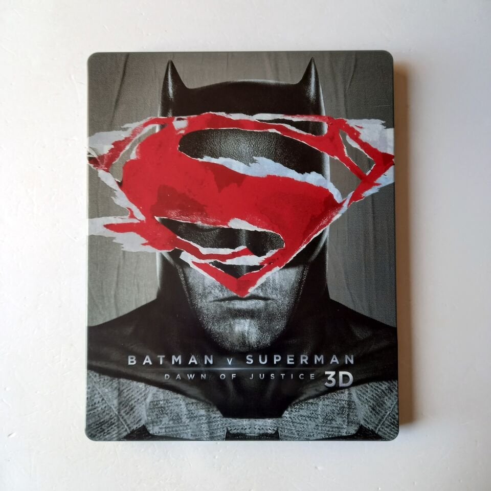 BATMAN V SUPERMAN: DAWN OF JUSTICE - BEN AFFLECK, HENRY CAVILL - YÖN.: ZACK SNYDER - 2BLU-RAY 3D STEELBOOK METAL KUTU 2.EL
