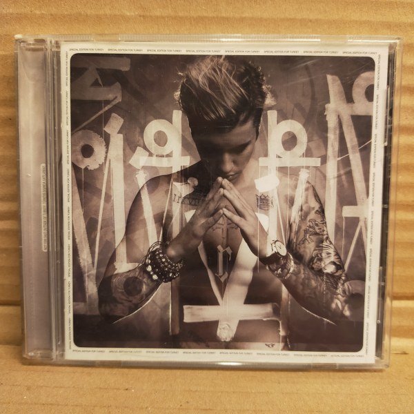 JUSTIN BIEBER – PURPOSE (2015) CD AVRUPA MÜZİK 2.EL