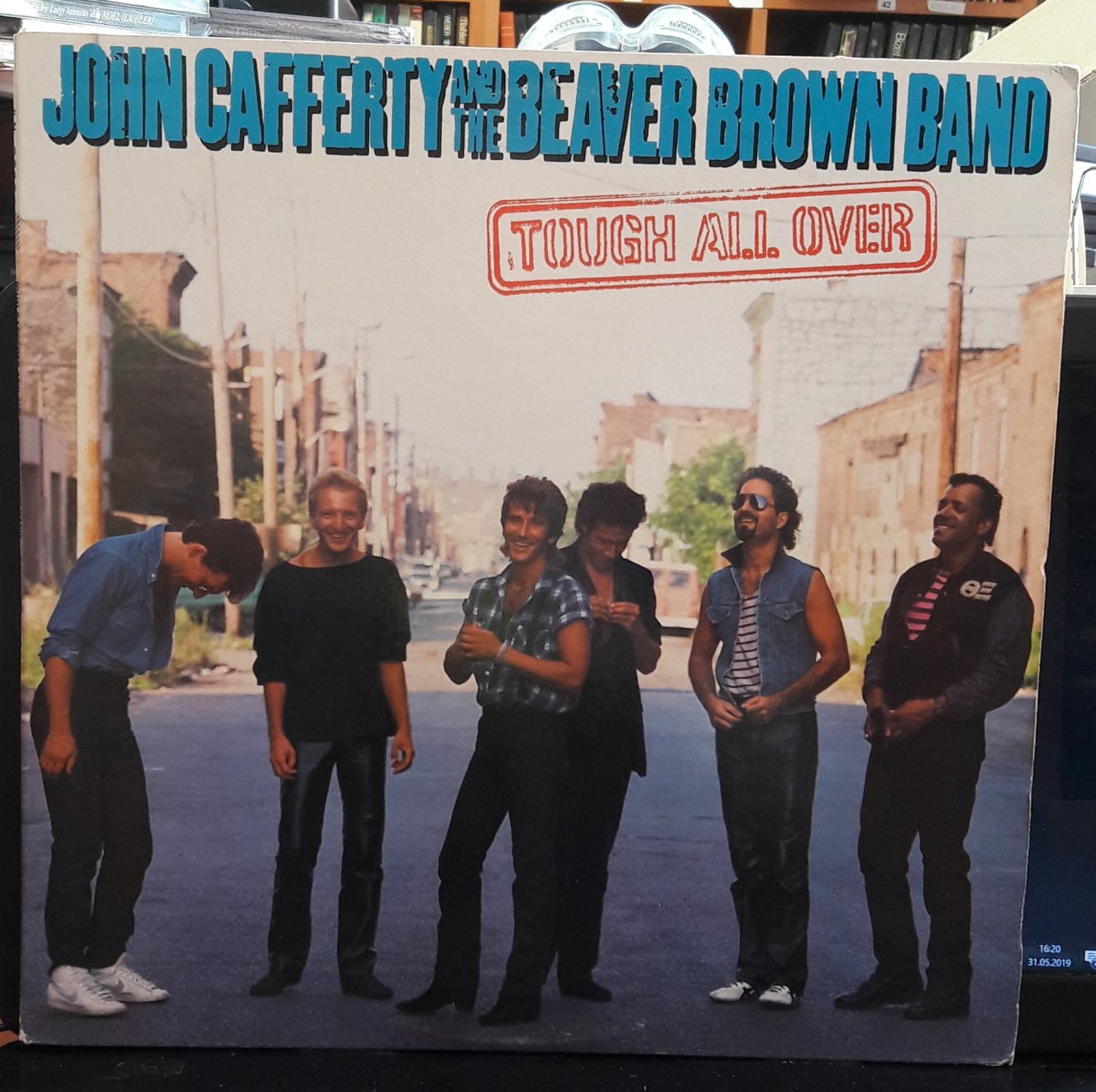 JOHN CAFFERTY AND THE BEAVER BROWN BAND - TOUGH ALL OVER (1985) - PLAK 2.EL