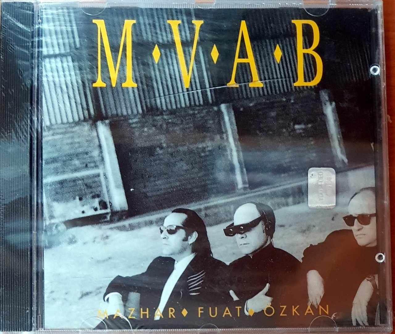 MAZHAR FUAT ÖZKAN - M.V.A.B. MAZERETİM VAR..(1995) - CD S MÜZİK SIFIR