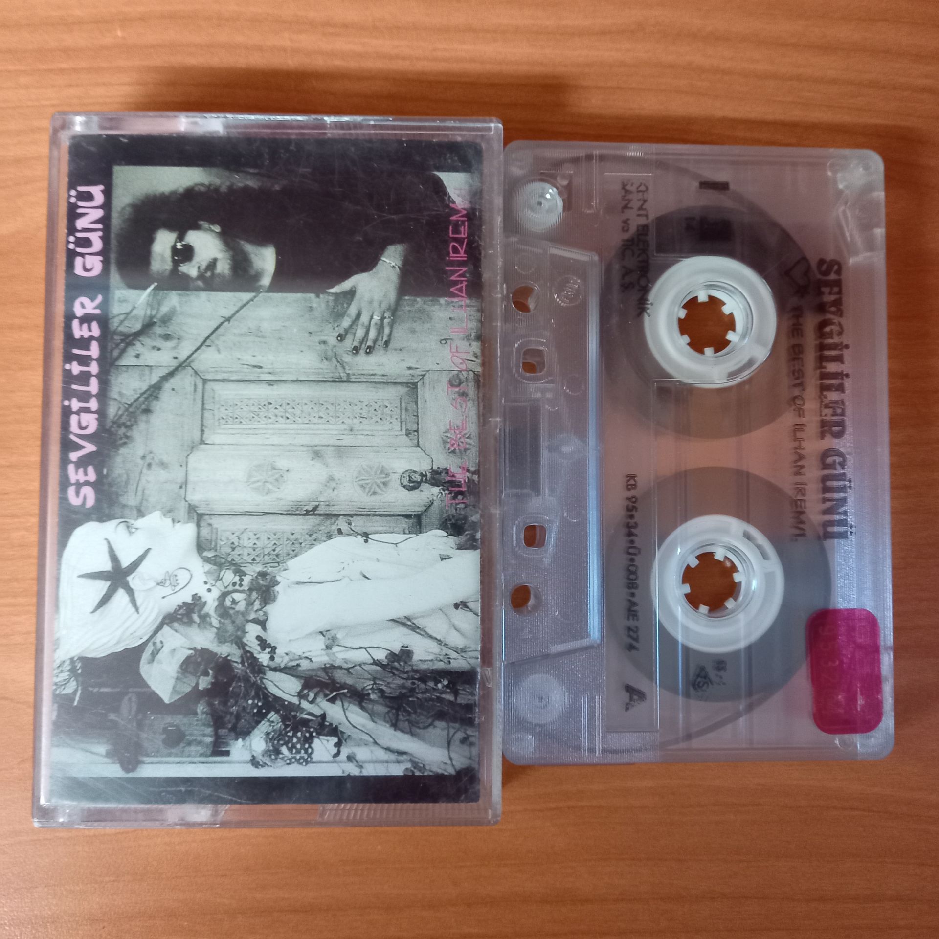 İLHAN İREM - SEVGİLİLER GÜNÜ / THE BEST OF İLHAN İREM (1995) - KASET 2.EL