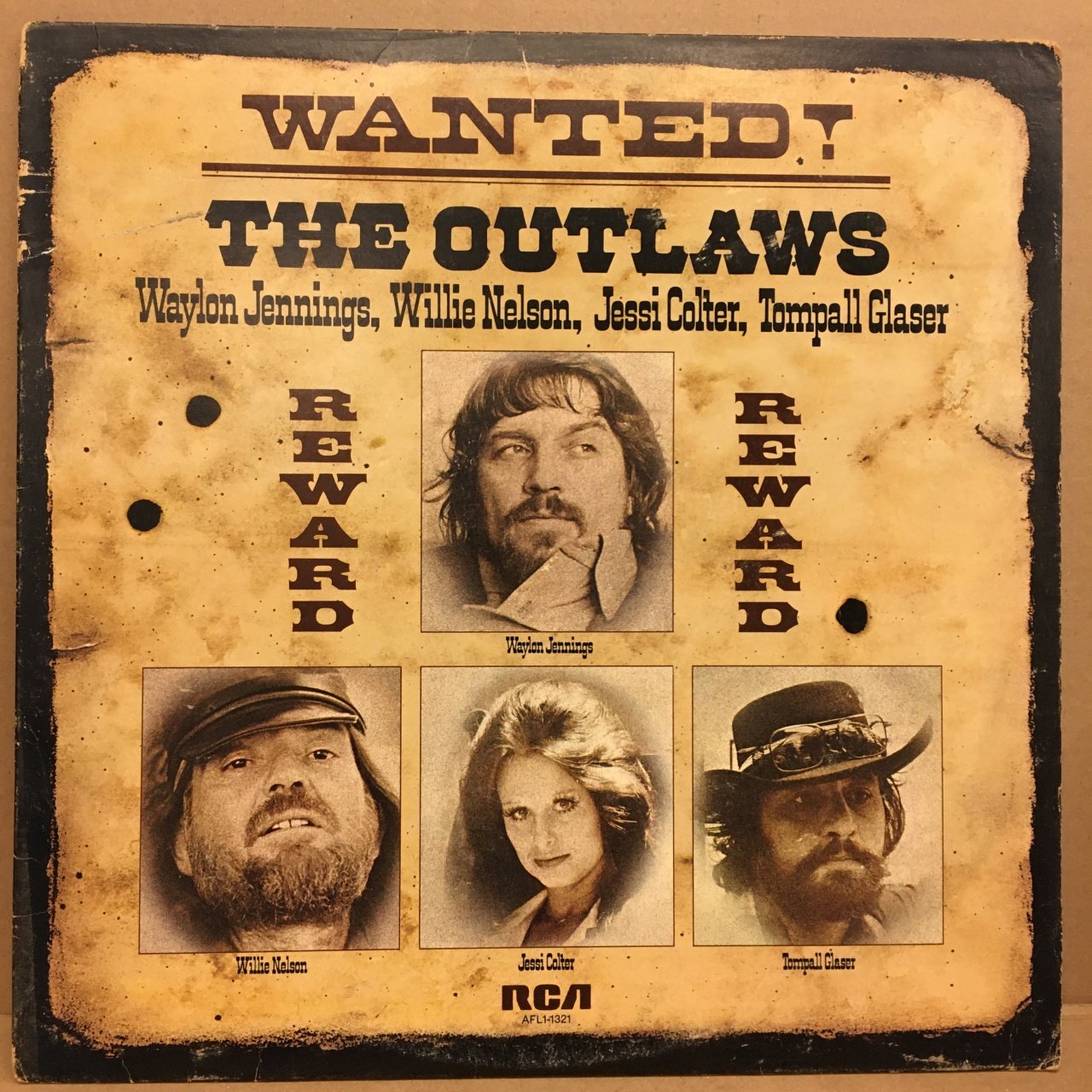 THE OUTLAWS - WANTED! (1977) - PLAK 2.EL