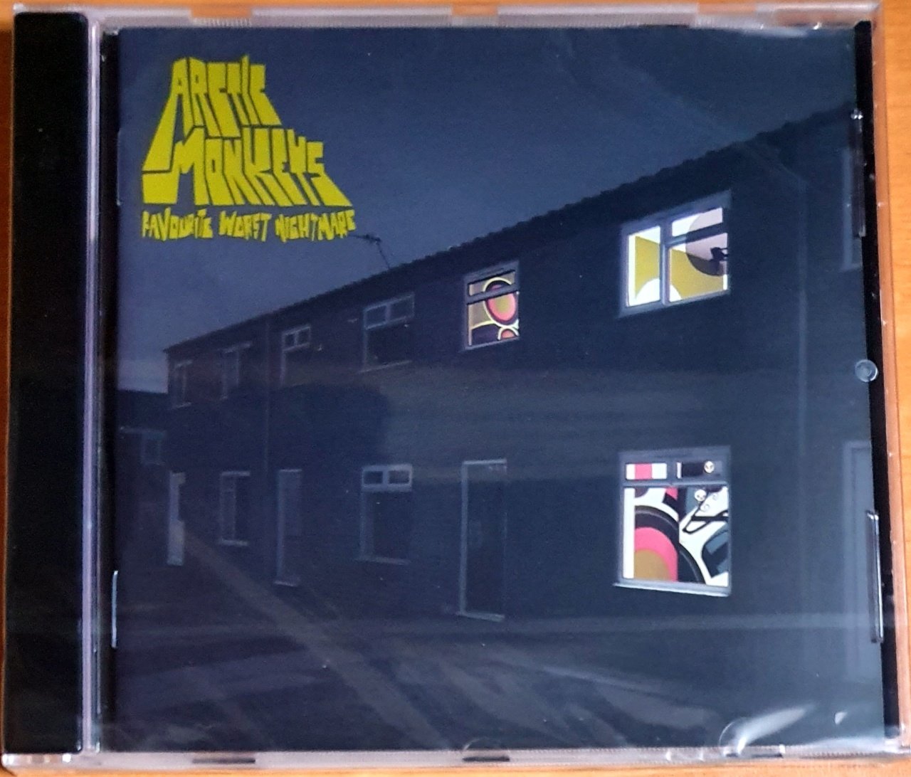 ARCTIC MONKEYS - FAVOURITE WORST NIGHTMARE (2007) - CD DOMINO SIFIR
