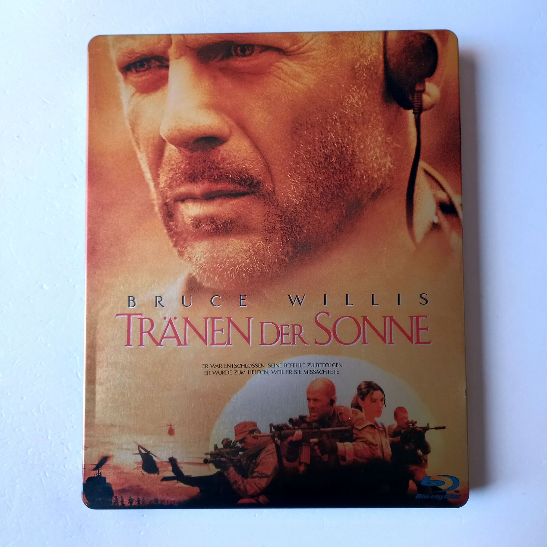 TRANEN DER SONNE / TEARS OF THE SUN - BRUCE WILLIS, COLE HAUSER - YÖN.: ANTOINE FUQUA - BLU-RAY  STEELBOOK METAL KUTU 2.EL