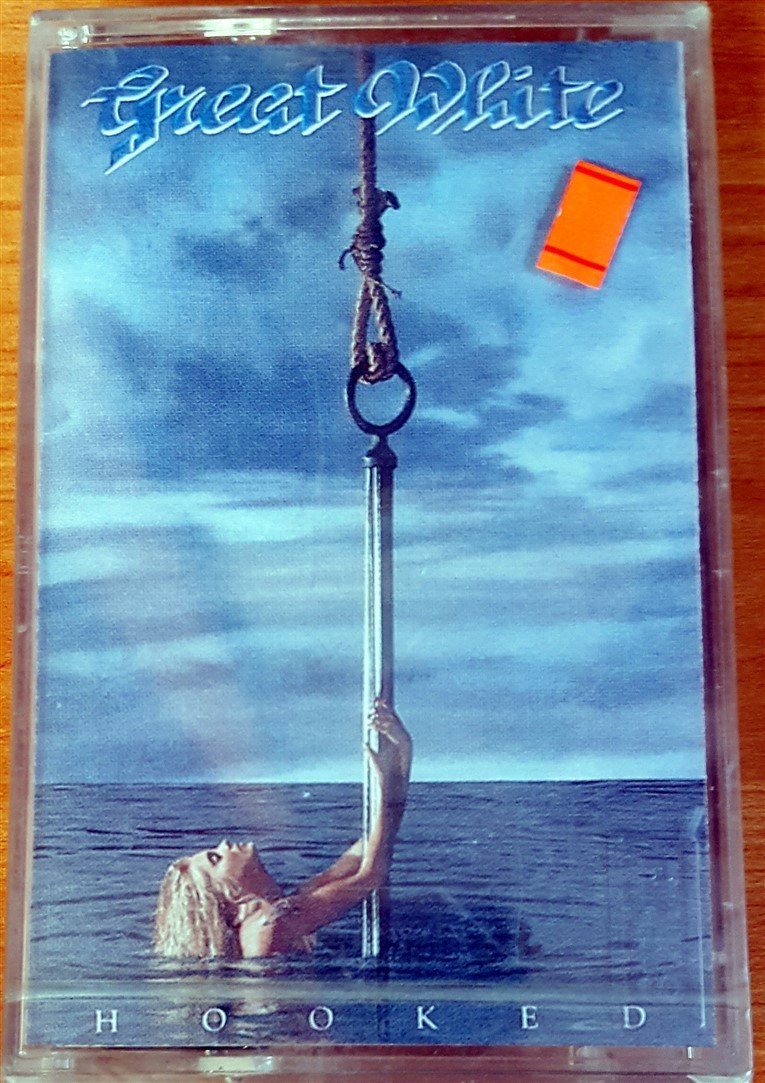 GREAT WHITE - HOOKED (1991) KENT CASSETTE MADE IN TURKEY ''NEW'' PAPER LABEL