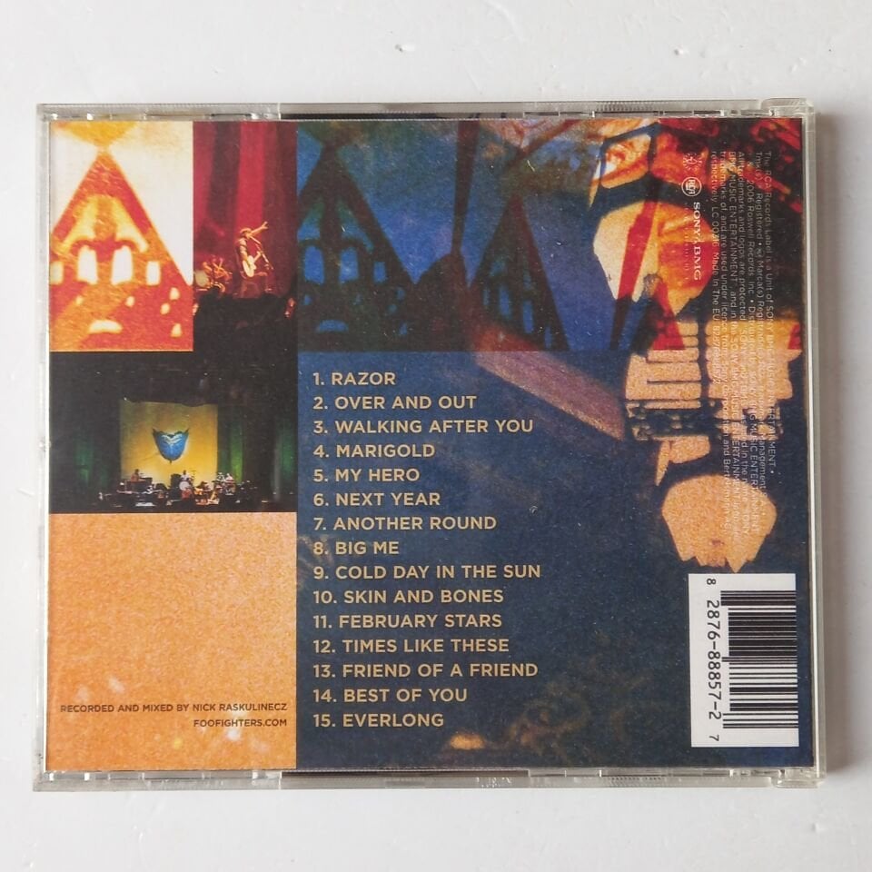 FOO FIGHTERS – SKIN AND BONES (2006) - CD 2.EL