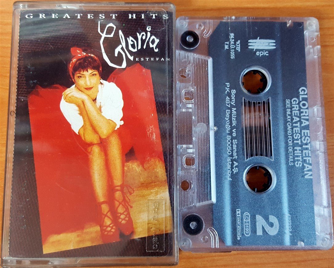 GLORIA ESTEFAN - GREATEST HITS (1994) SONY CASSETTE MADE IN TURKEY ''USED''