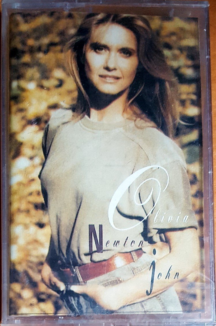 OLIVIA NEWTON-JOHN - BACK TO THE BASICS / THE ESSENTIAL COLLECTION 1971-1992 (1993) YONCA KASET SIFIR
