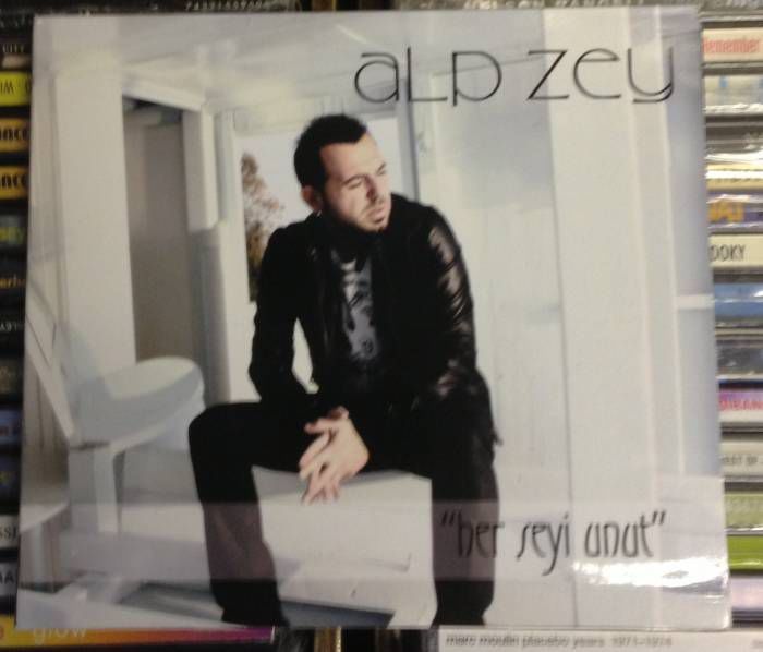ALP ZEY - HER ŞEYİ UNUT CD 2.EL