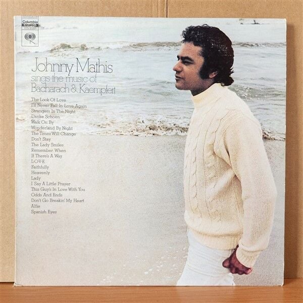 JOHNNY MATHIS – JOHNNY MATHIS SINGS THE MUSIC OF BACHARACH & KAEMPFERT (1970) - 2LP 2.EL PLAK