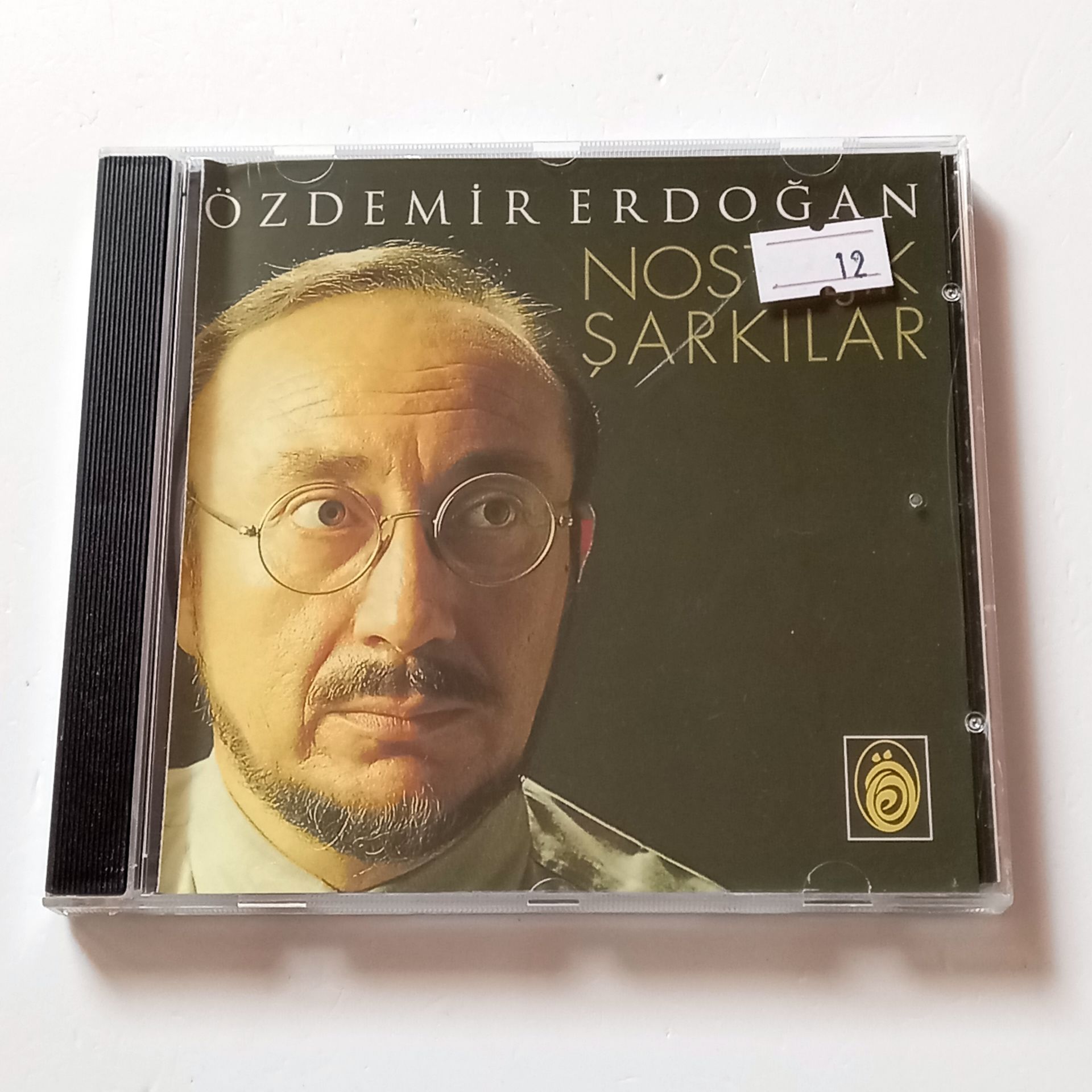 ÖZDEMİR ERDOĞAN - NOSTALJİK ŞARKILAR - CD 2.EL