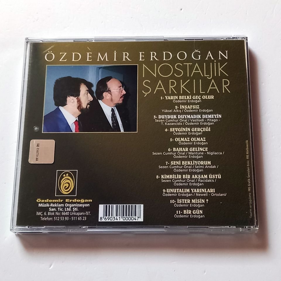 ÖZDEMİR ERDOĞAN - NOSTALJİK ŞARKILAR - CD 2.EL