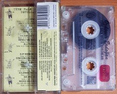 ÖZDEMİR ERDOĞAN - TÜRK HALK MÜZİĞİ YORUMLARI (1995) ÖZDEMİR ERDOĞAN MÜZİK KASET 2.EL