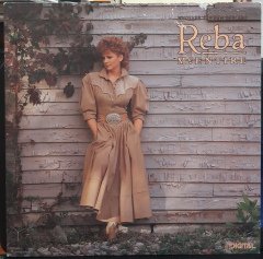 REBA McENTIRE - WHOEVER'S IN NEW ENGLAND (1986) - PLAK 2.EL