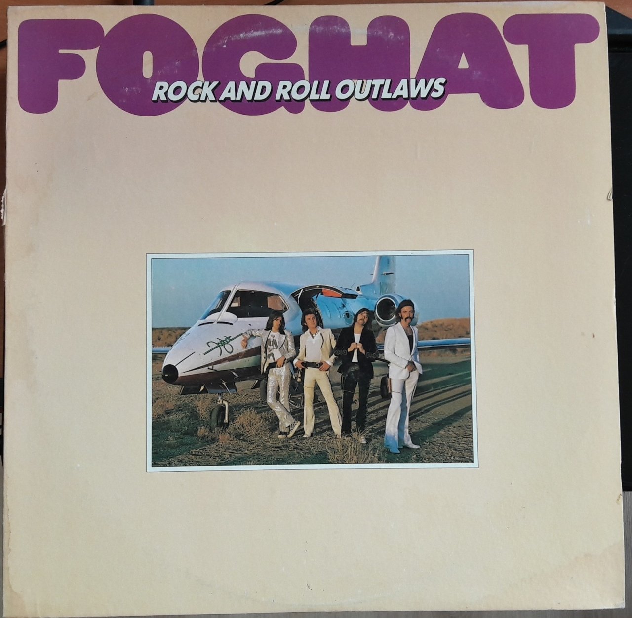 FOGHAT - ROCK AND ROLL OUTLAWS (1974) - 2.EL PLAK