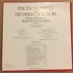 PLACIDO DOMINGO AND THE VIENNA CHOIR BOYS (1980) 2.EL PLAK