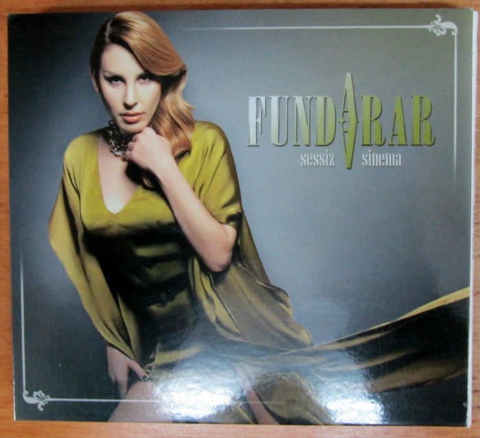 FUNDA ARAR - SESSİZ SİNEMA DIGIPACK CD 2.EL