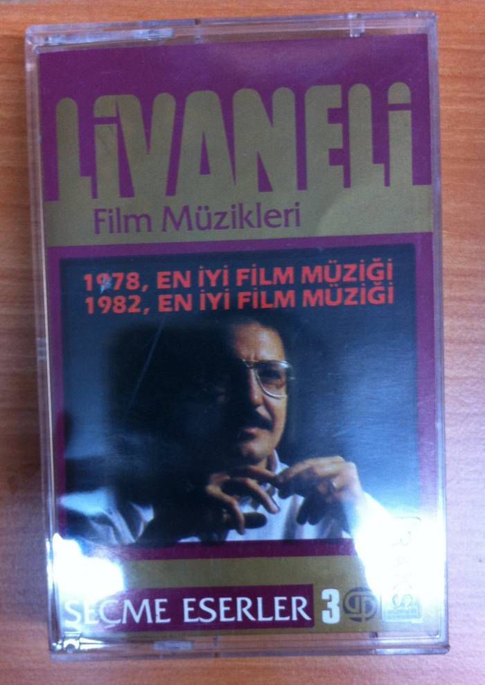 ZÜLFÜ LİVANELİ - SEÇME ESERLER 3 KASET 2.EL