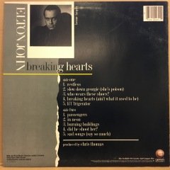 ELTON JOHN - BREAKING HEARTS (1984) - 2.EL PLAK