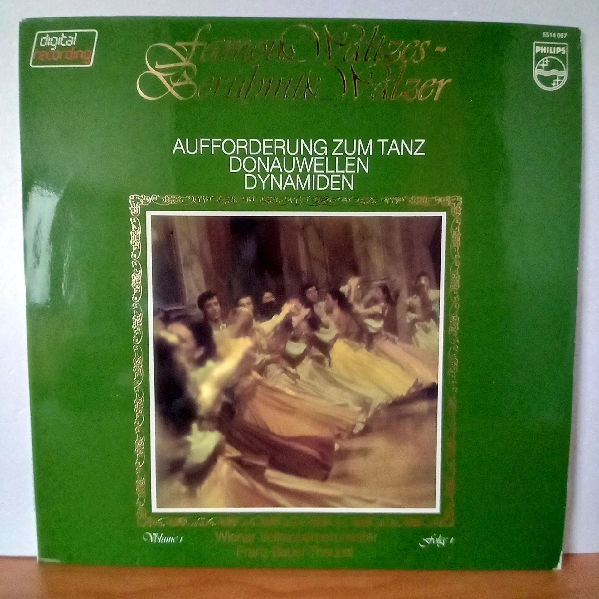 FAMOUS WALTZES VOLUME 1 / WIENER VOLKSOPERNORCHESTER, FRANZ BAUER-THEUSSL (1981) - LP 2.EL PLAK