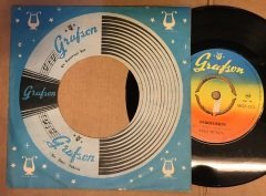 ZEKİ MÜREN - DERBEDERİM / NAZAR MI DEĞDİ BİZE 7'' 45 DEVİR